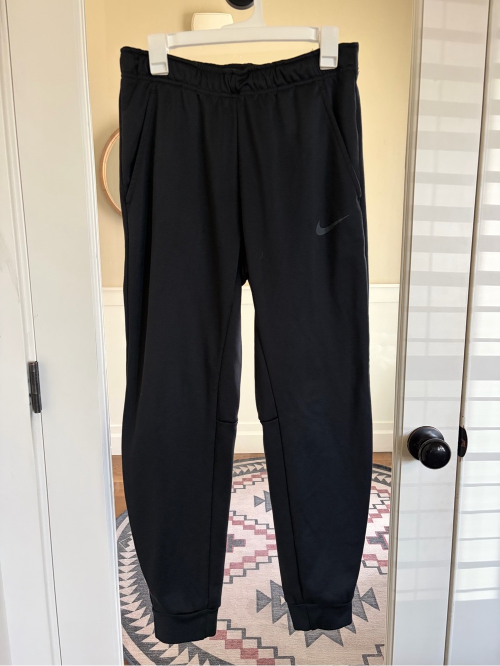 Nike Black Men's Jogger Sweatpants with Subtle Swoosh